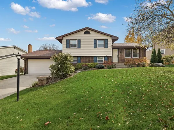42 Wellsley Dr, Lexington, OH 44904