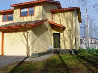 8441 Ragged Top Cir, Anchorage, AK 99504