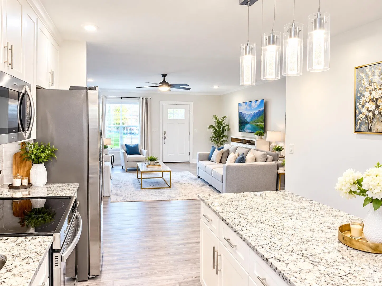 3 bed, 2.0 bath, 1760 sqft, $3,000 — Photo 4