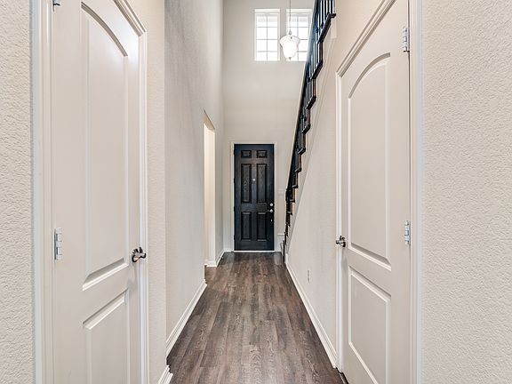 4th image of 1514 Bellevue Ave