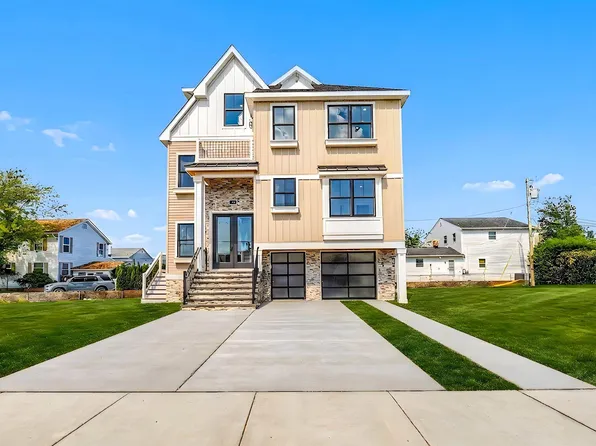 323 N Huntington Ave, Margate, NJ 08402