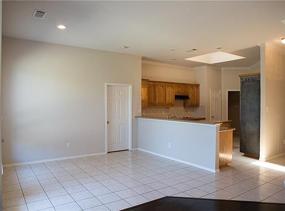 5th image of 1009 Loblolly Pine Dr