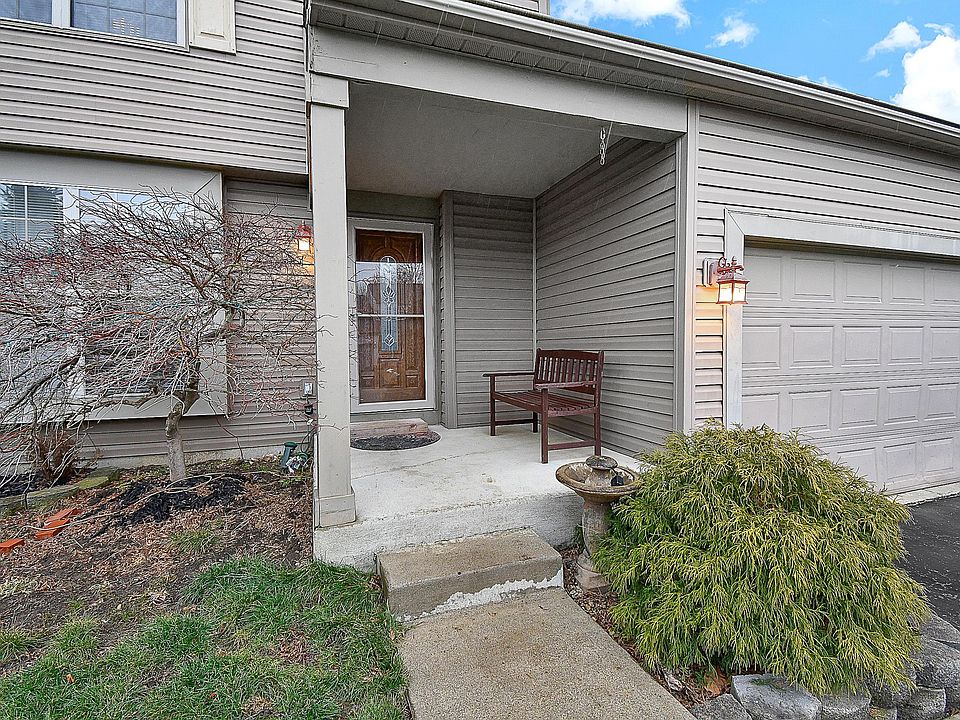 1st image of 2116 Dunkeld Dr
