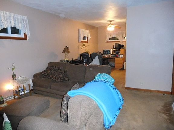 3rd image of 2211 16th Ave