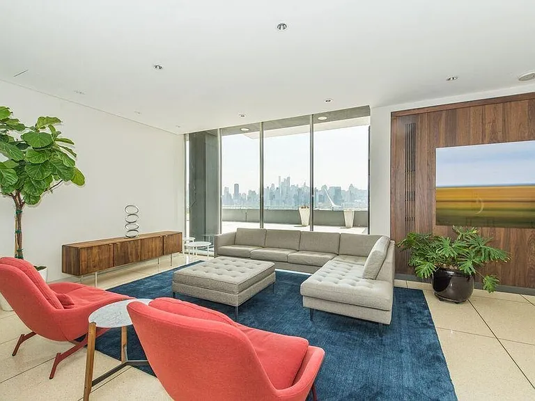 6050 Boulevard East #6D — Photo 32