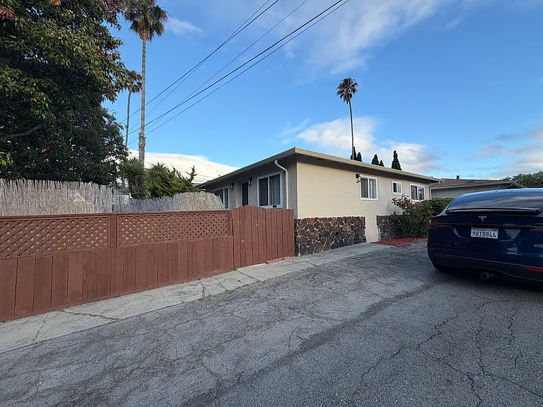 3464 Michael Dr #3466 — Photo 6