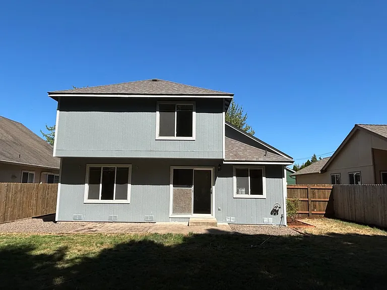 4997 SW Roseberry St — Photo 20