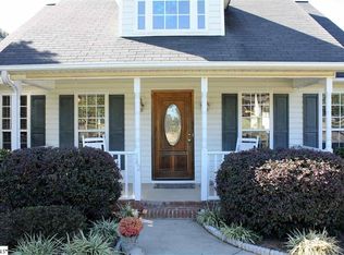 542 Planters Rest Ln, Inman, SC 29349