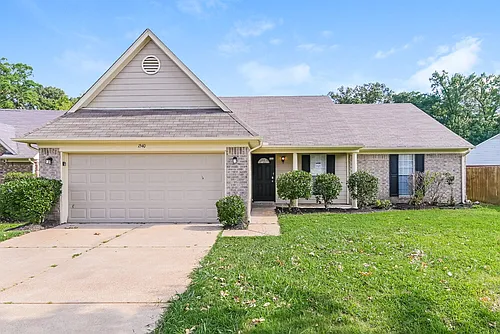 1540 Madison Cv W Photo 1
