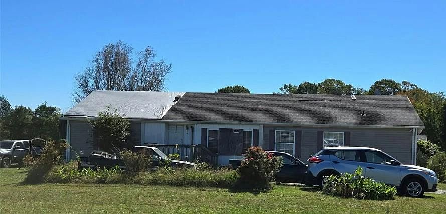 2nd image of 3202 Marshall Wolf Rd