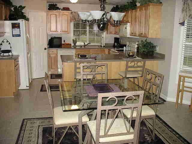 kitchen/dining