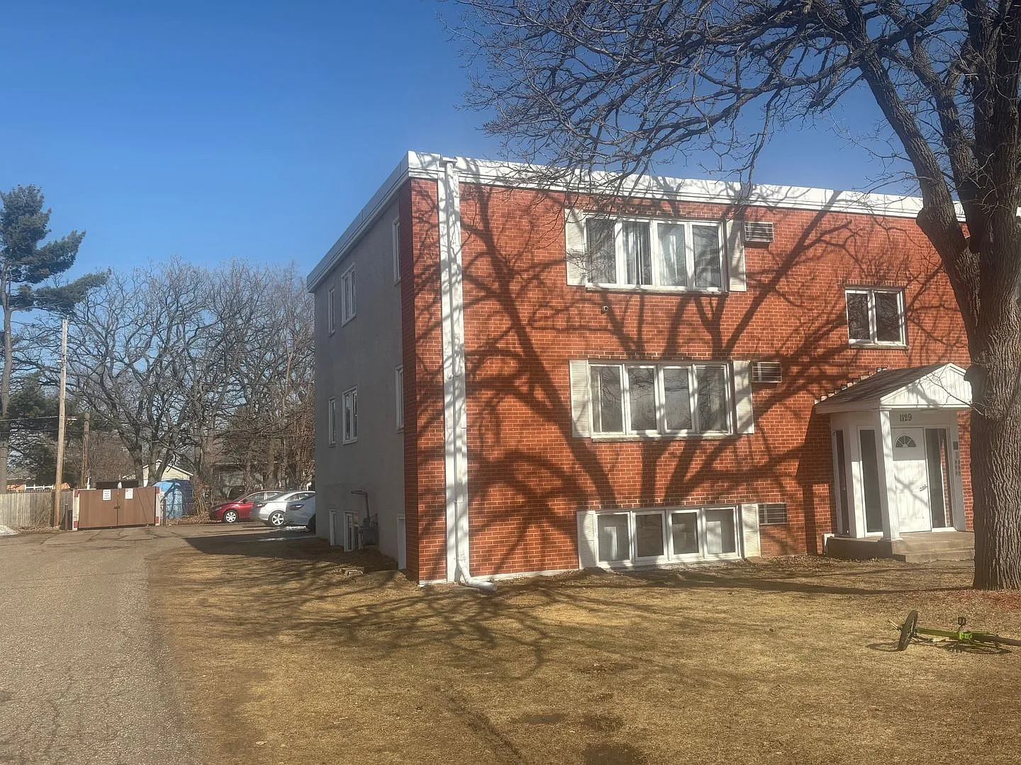 Town Properties — Photo 2