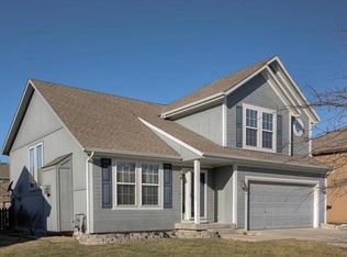 18460 Cherry St, Gardner, KS 66030
