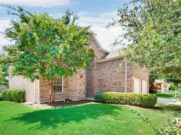 4th image of 1203 Clearwater Dr