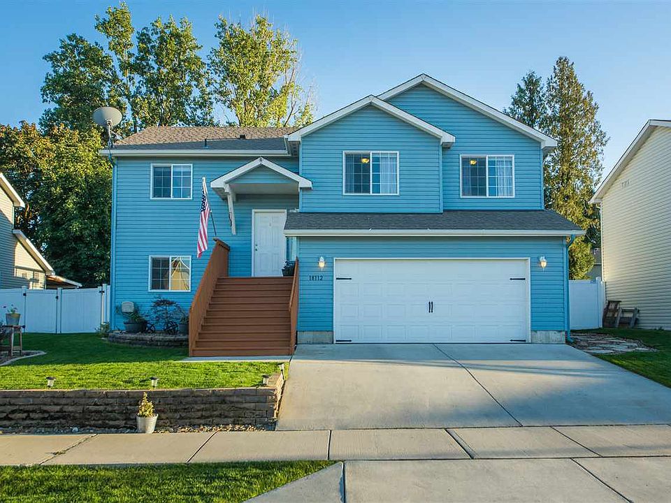 1st image of 18112 E Michielli Ave
