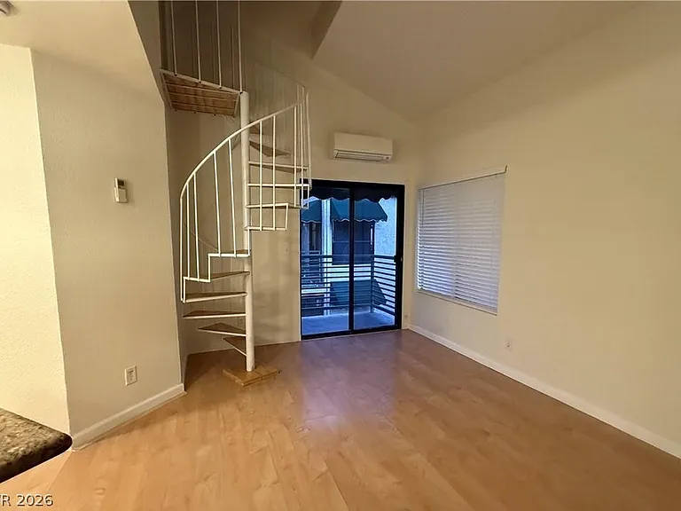 460 Elm Dr #204 — Photo 10