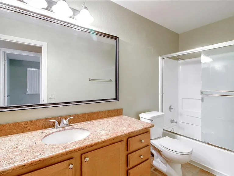 2250 Monroe St #382 — Photo 16