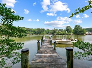 545 Swaggers Point Rd, Solomons, MD 20688