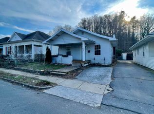 416 Opekiska St, Erwin, TN 37650