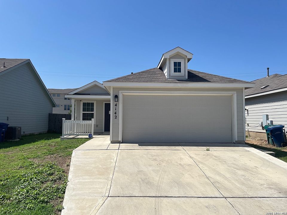 1st image of 4142 MESA CV