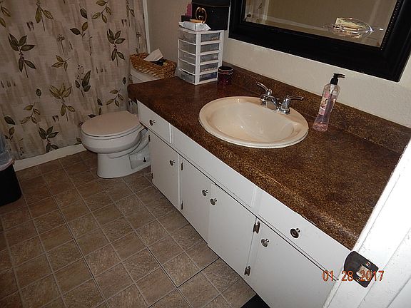 4th image of 168 1st Ave Unit B