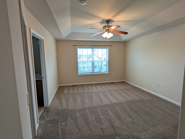 2774 Monticello Ln — Photo 8