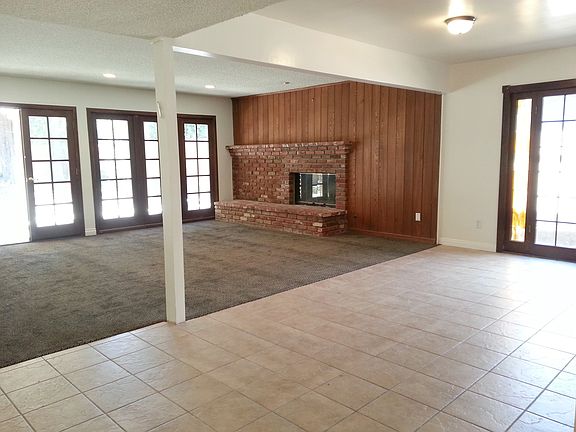 3rd image of 10155 Petit Ave