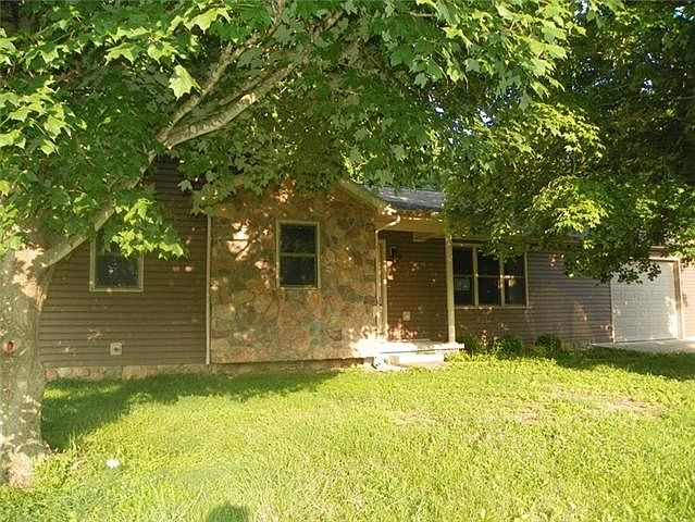 1st image of 270 Briarfield Ln