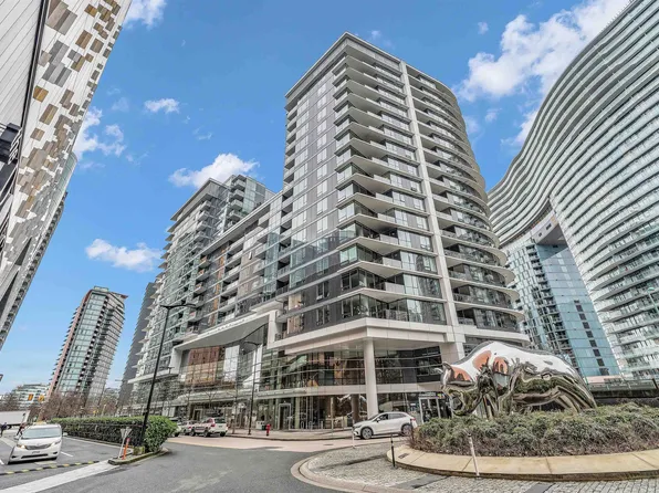 68 Smithe St #1121, Vancouver, BC V6B 0P4