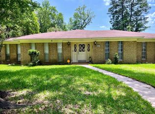 47 Broadmoor Dr, Texarkana, AR 71854