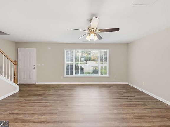 4th image of 560 Manning Rd SW