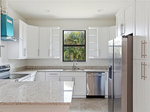 3rd image of 2303 NW 18th PL