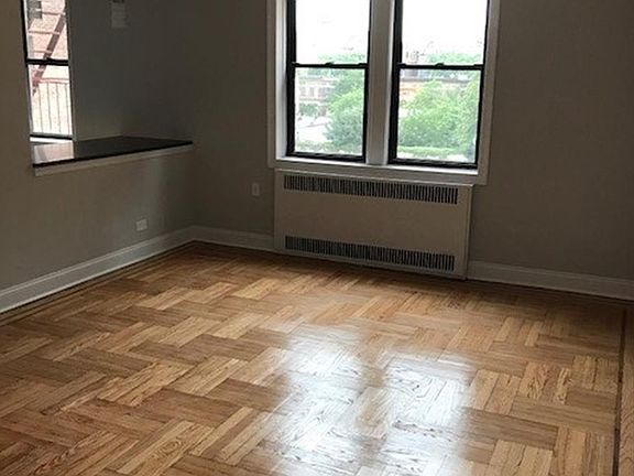 2nd image of 32 Clarkson Ave #4N