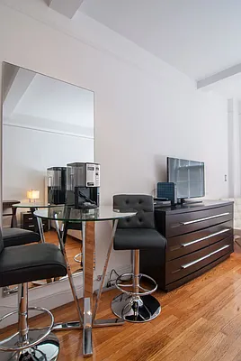 Rented by WAM Partners - William Moses Co. | media 31