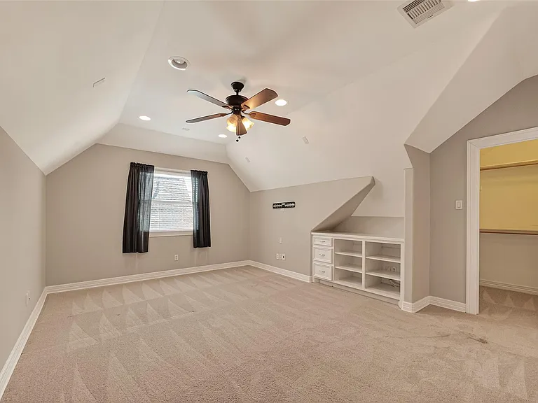 5319 Fayette St — Photo 41