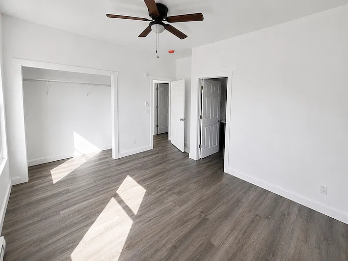 308 Hill St — Photo 2