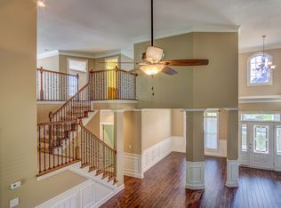 1137 Drakes Cove Rd N, Clarksville, TN 37043