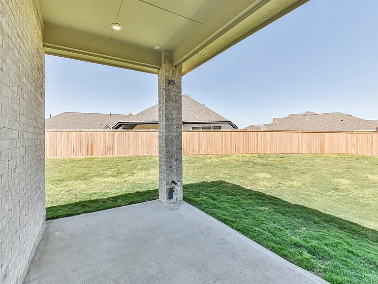 10818 Carolina Willow Ct — Photo 36