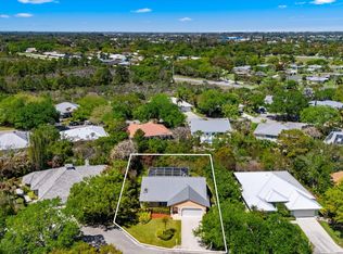 5040 SE Bent Wood Drive, Stuart, FL 34997