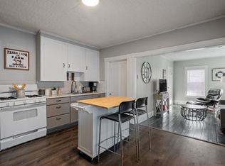 526 Hevey St APT 1, Manchester, NH 03102