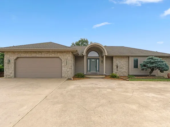 1395 S Zimmer Rd, Warsaw, IN 46580