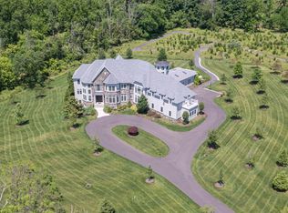 3 Tines Field Path, Newtown, PA 18940