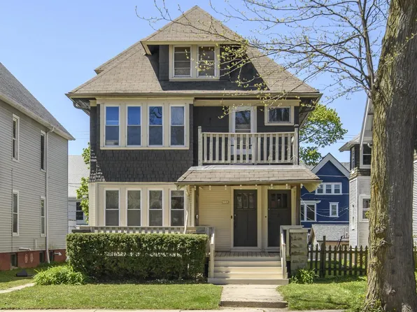 2733 N Downer AVENUE #2735, Milwaukee, WI 53211