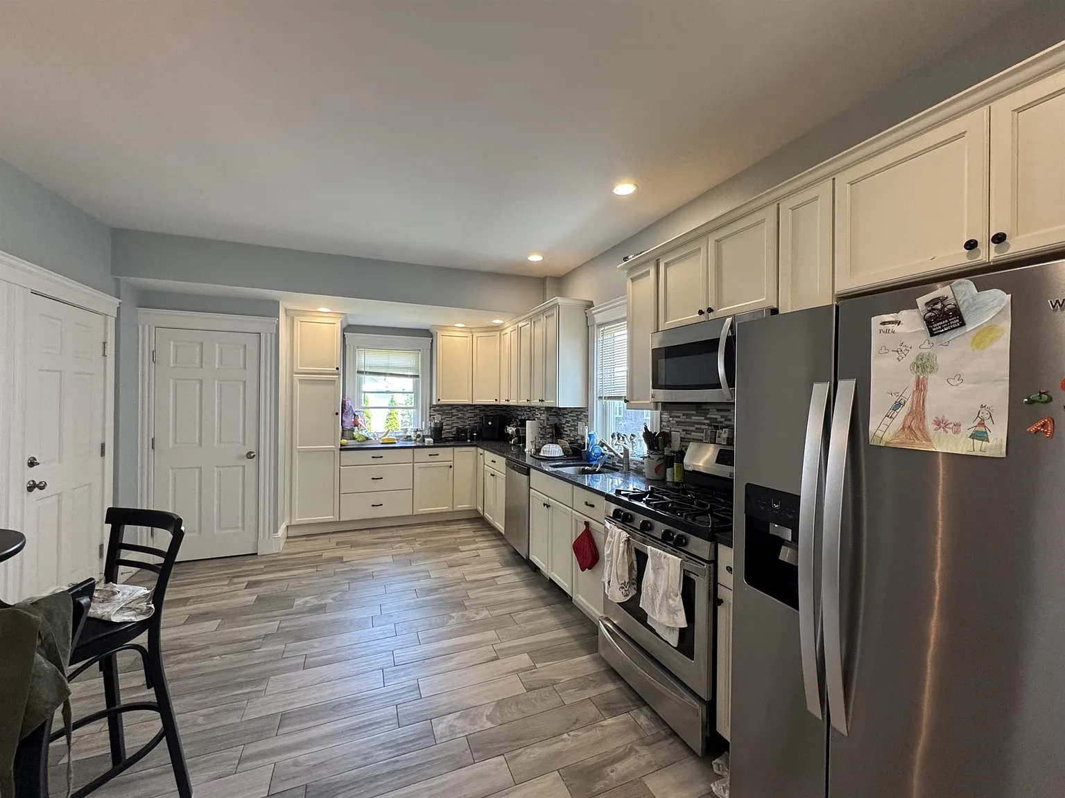 4 bed, $4,800 — Photo 4