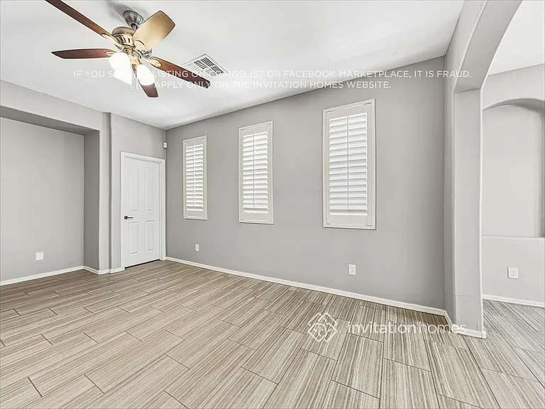 2388 W Dusty Wren Dr — Photo 4
