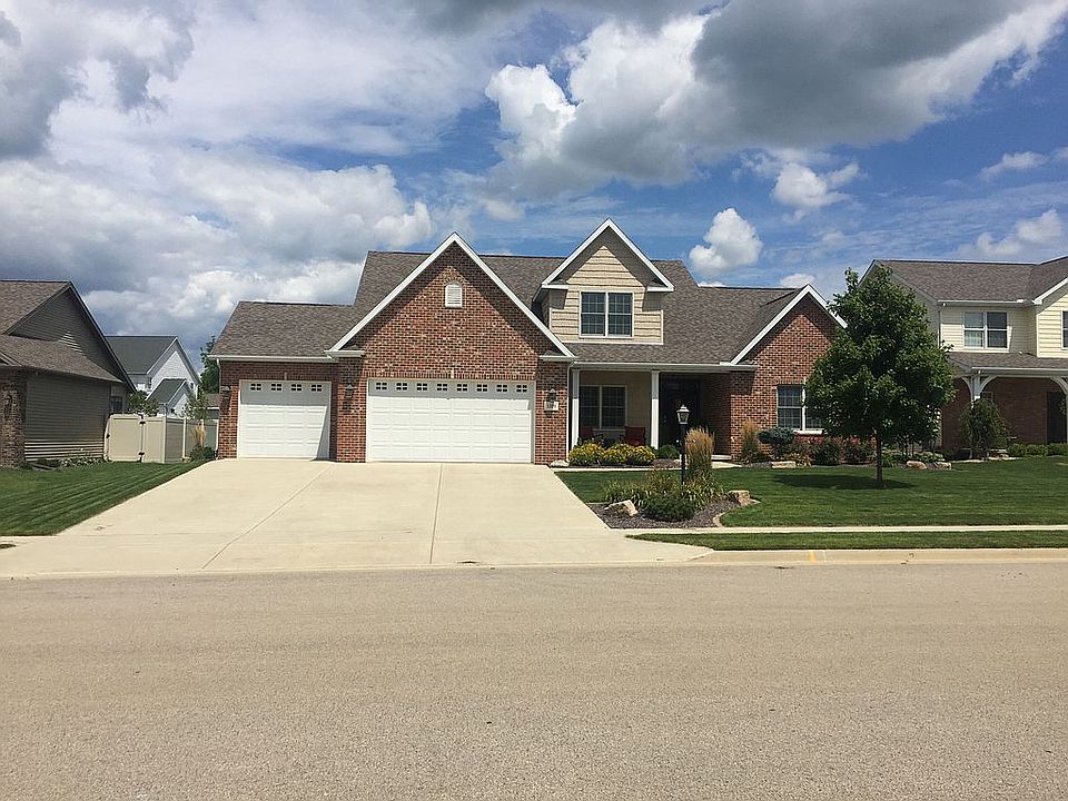 Street View + 3 Car Garage