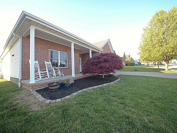 2nd image of 1713 Bettys Ct