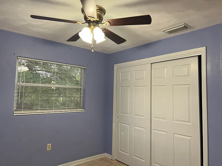 20717 SW Beach Blvd — Photo 26