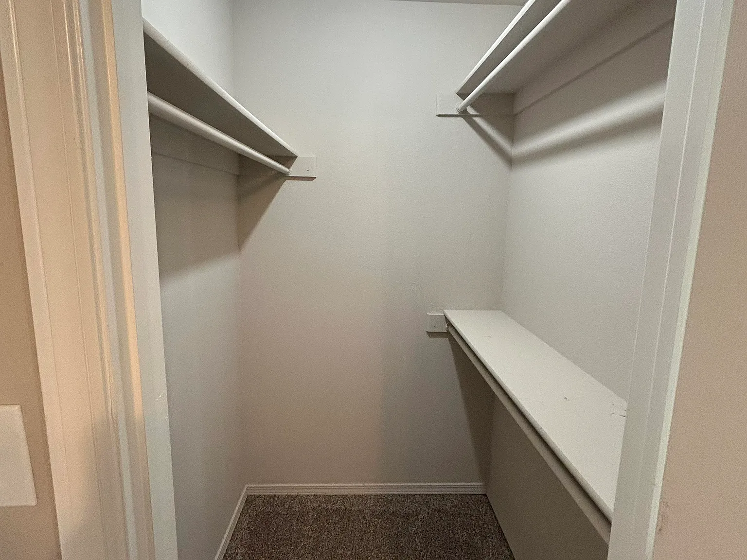 3 bed, 1.5 bath, 1179 sqft, $1,500 — Photo 4