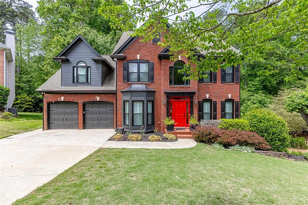 5 bed, 3.5 bath, 3038 sqft, $3,100 — Photo 1